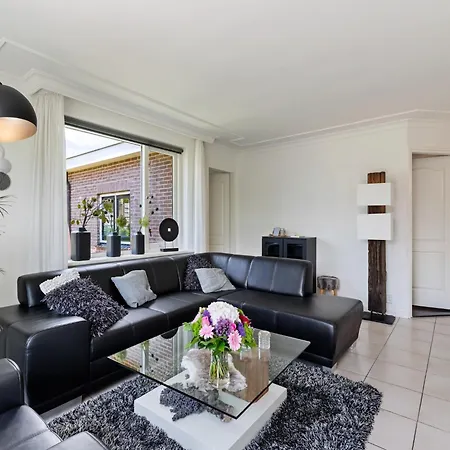 In Near Veluwe Park Сasa de vacaciones Putten